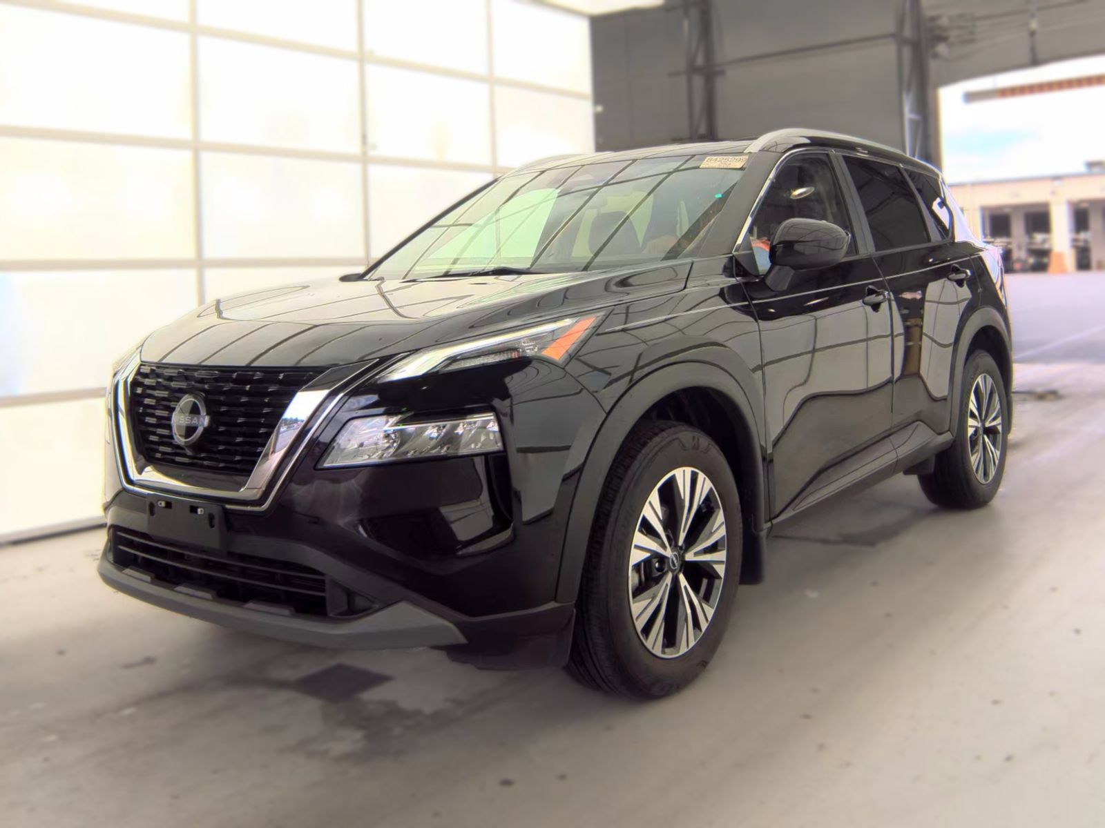 Used 2023 Nissan Rogue SV w/ SV Premium B Package AWD/4WD image 4