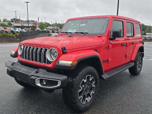 New 2025 Jeep Wrangler Sahara image 15