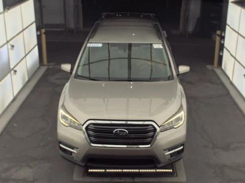 Used 2020 Subaru Ascent Premium w/ Convenience Package AWD/4WD image 2