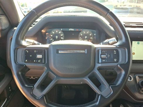 Used 2021 Land Rover Defender 90 X-Dynamic S AWD/4WD image 18