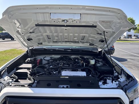 New 2025 Toyota Tacoma SR w/ Towing Package RWD image 32