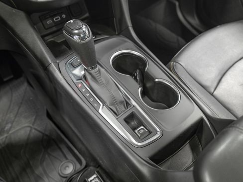 Used 2021 Chevrolet Equinox Premier image 25