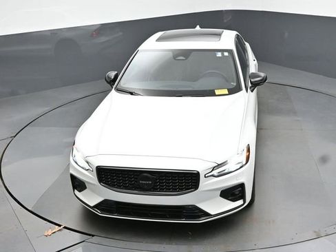 Used 2024 Volvo S60 B5 Plus w/ Climate Package FWD image 19
