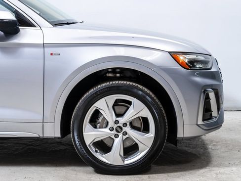 Used 2023 Audi Q5 2.0T Premium Plus w/ Premium Plus Package AWD/4WD image 12