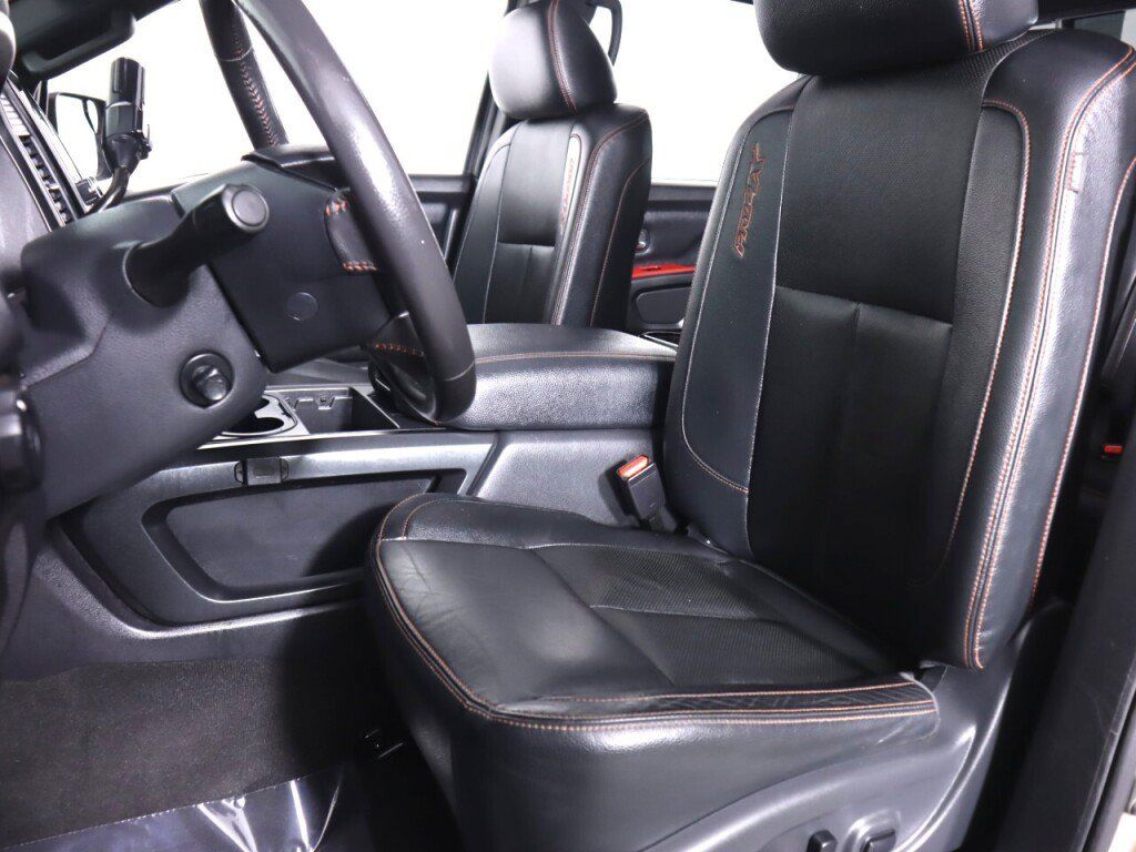 Used 2022 Nissan Titan PRO-4X w/ Pro-4x Convenience Package AWD/4WD image 42