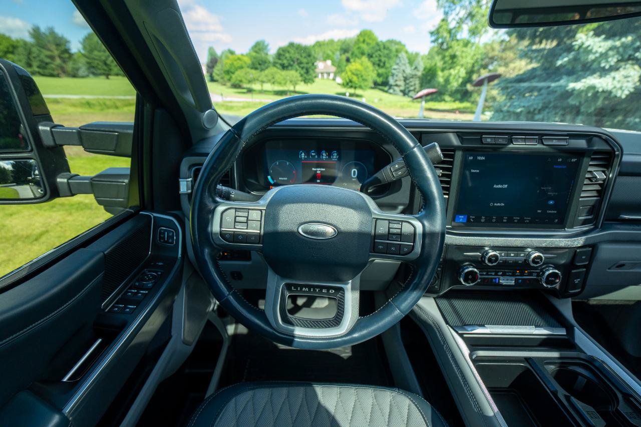Used 2023 Ford F250 Limited AWD/4WD image 15
