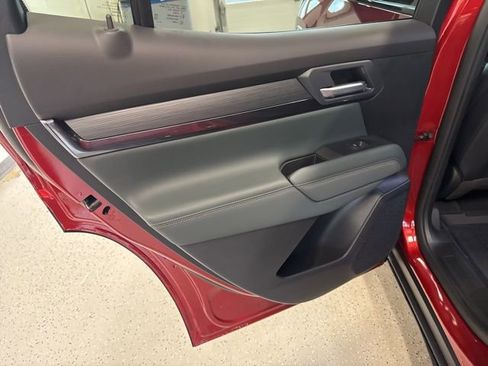 New 2026 GMC Terrain AT4 w/ Convenience Package III image 43