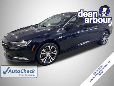 Used 2018 Buick Regal Essence w/ Driver Confidence Package #1 image 1