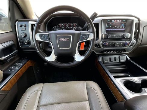 Used 2018 GMC Sierra 1500 SLT image 7
