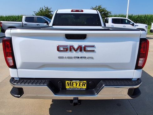 Used 2024 GMC Sierra 1500 Pro w/ Pro Value Package AWD/4WD image 7