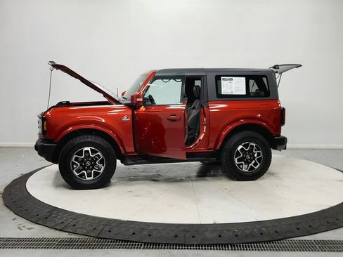 Used 2022 Ford Bronco Outer Banks AWD/4WD image 13