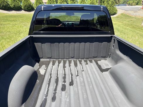 Used 2009 GMC Canyon SLE w/ Power Convenience Package RWD image 17