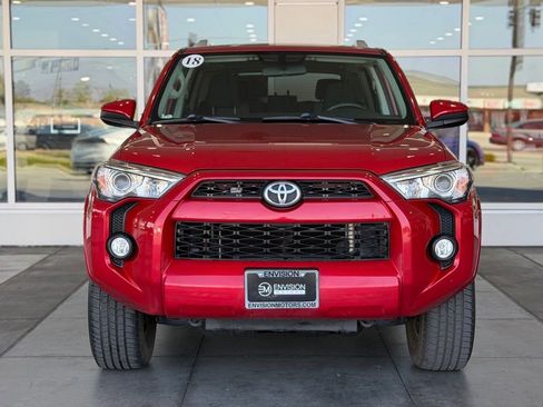 Used 2018 Toyota 4Runner SR5 RWD image 4