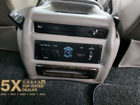 Used 2020 Chevrolet Express 2500 w/ Enhanced Convenience Package image 28