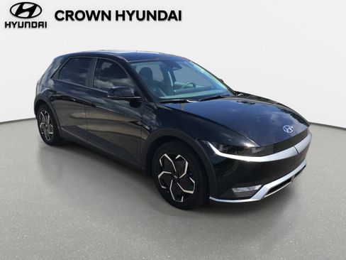 Used 2024 Hyundai Ioniq 5 SEL RWD image 3