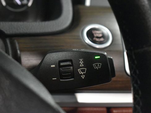 Used 2011 BMW 535i xDrive image 27