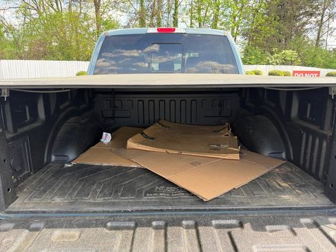 Used 2023 Ford F150 XLT w/ Equipment Group 302A High RWD image 18