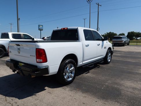 Used 2018 RAM 1500 Big Horn image 6