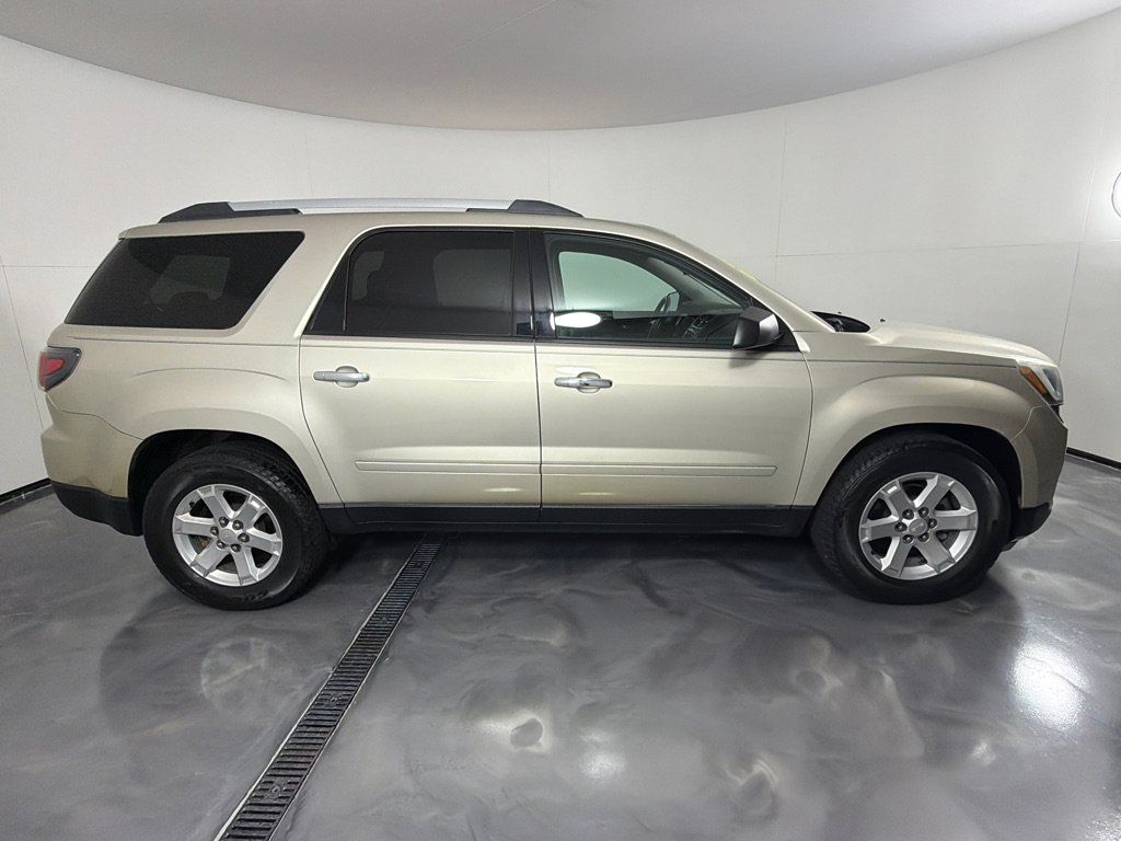 Used 2015 GMC Acadia SLE FWD image 4