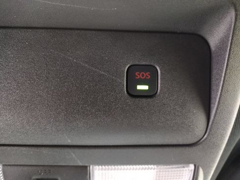 Used 2022 Nissan Frontier PRO-4X w/ Off-Road Protection Package AWD/4WD image 36