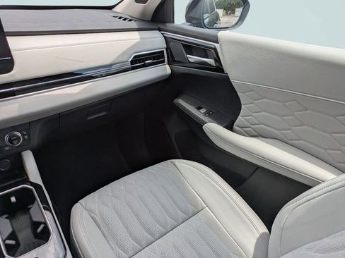 New 2025 Mitsubishi Outlander AWD image 20