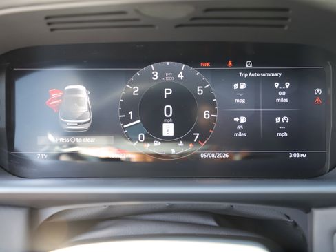 Certified 2023 Land Rover Discovery Metropolitan Edition AWD/4WD image 21