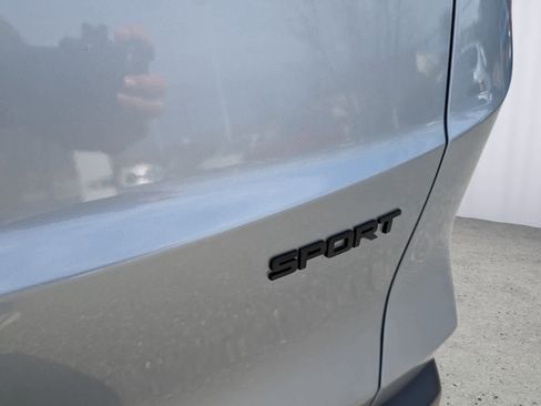 Certified 2025 Honda CR-V Sport image 9