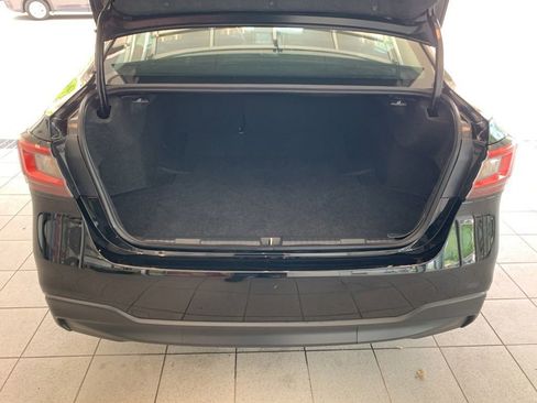 Used 2025 Subaru Legacy Premium AWD/4WD image 12