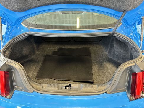 Used 2017 Ford Mustang EcoBoost image 31