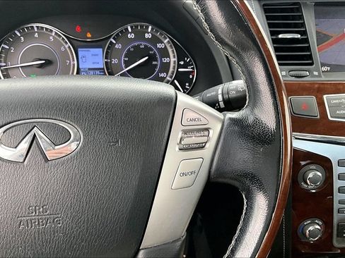 Used 2019 INFINITI QX80 Luxe RWD image 19
