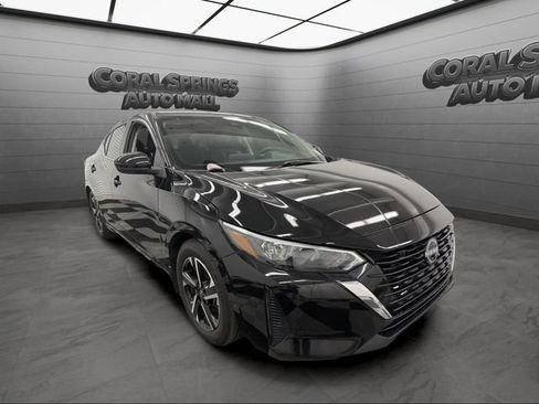 Certified 2025 Nissan Sentra SV FWD image 7