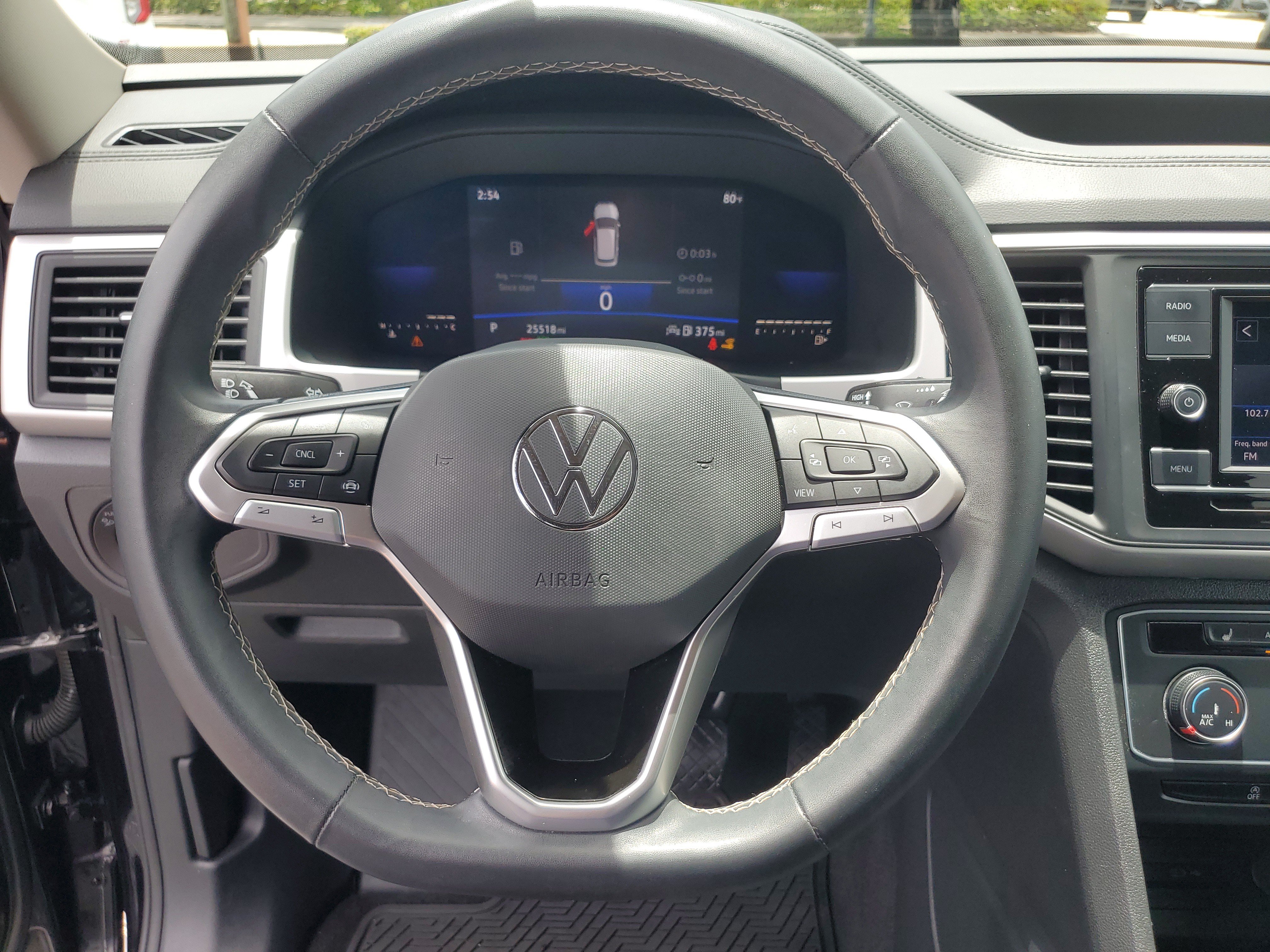 Certified 2022 Volkswagen Atlas SE FWD image 29