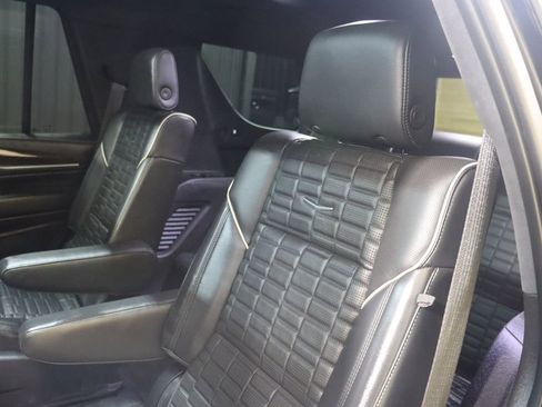 Used 2022 Cadillac Escalade Sport Platinum image 65