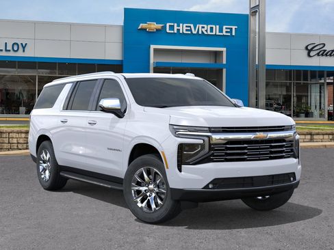 New 2026 Chevrolet Suburban Premier AWD/4WD image 32