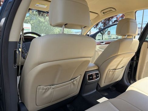 Used 2014 Hyundai Genesis 3.8 image 33