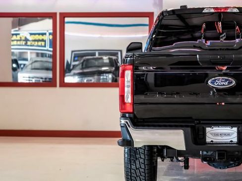 Used 2024 Ford F250 XL w/ XL Driver Assist Package AWD/4WD image 43