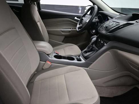 Used 2014 Ford Escape SE FWD image 9