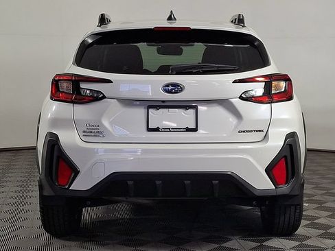 Certified 2024 Subaru Crosstrek 2.0i Premium w/ Crosstrek Mirror Package AWD/4WD image 8