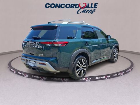 Certified 2023 Nissan Pathfinder Platinum AWD/4WD image 7