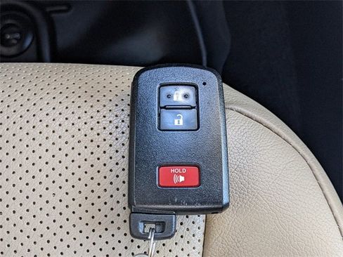 Used 2021 Toyota 4Runner Limited image 29