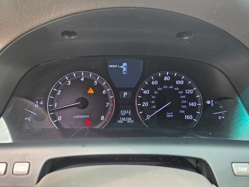 Used 2010 Lexus LS 460 image 17