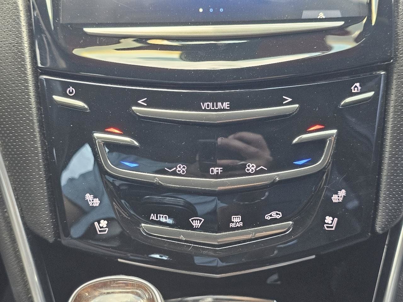 Used 2014 Cadillac XTS Luxury w/ Driver Awareness Package FWD image 25