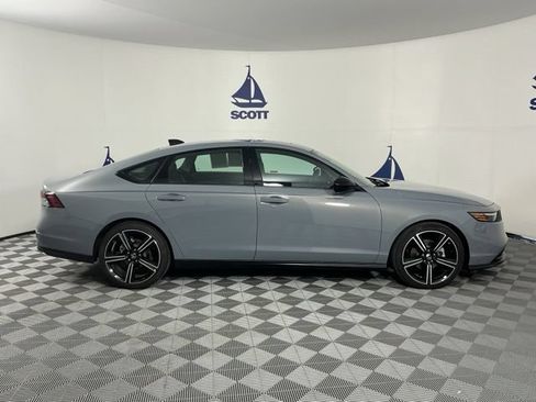 Certified 2026 Honda Accord SE image 6