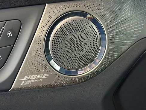 Used 2025 Buick Enclave Avenir FWD image 20