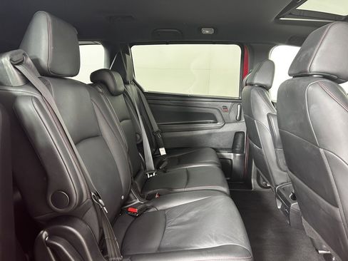 Used 2025 Honda Odyssey Sport-L image 14