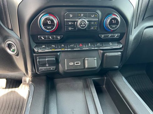 Used 2021 Chevrolet Silverado 1500 LTZ w/ LTZ Premium Package AWD/4WD image 33