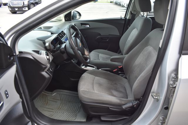Used 2014 Chevrolet Sonic LS FWD image 15