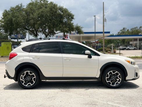 Used 2016 Subaru Crosstrek 2.0i Premium AWD/4WD image 6