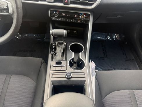 Used 2022 Kia K5 LXS FWD image 15