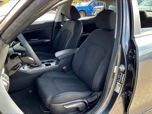 Used 2020 Kia Optima LX image 7